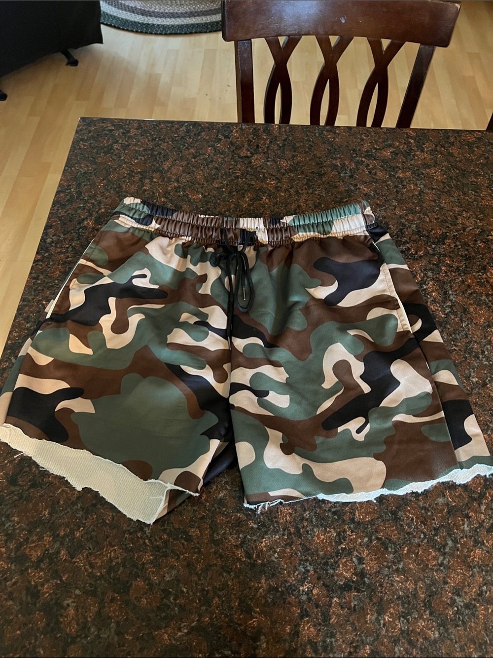 Cut off shorts